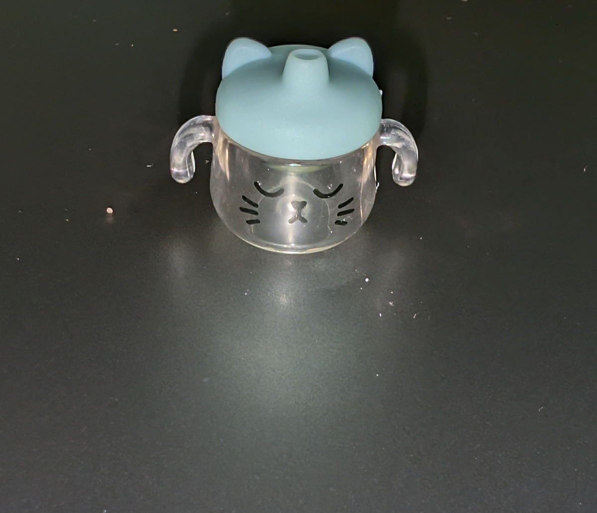 Blue cat sippy cup