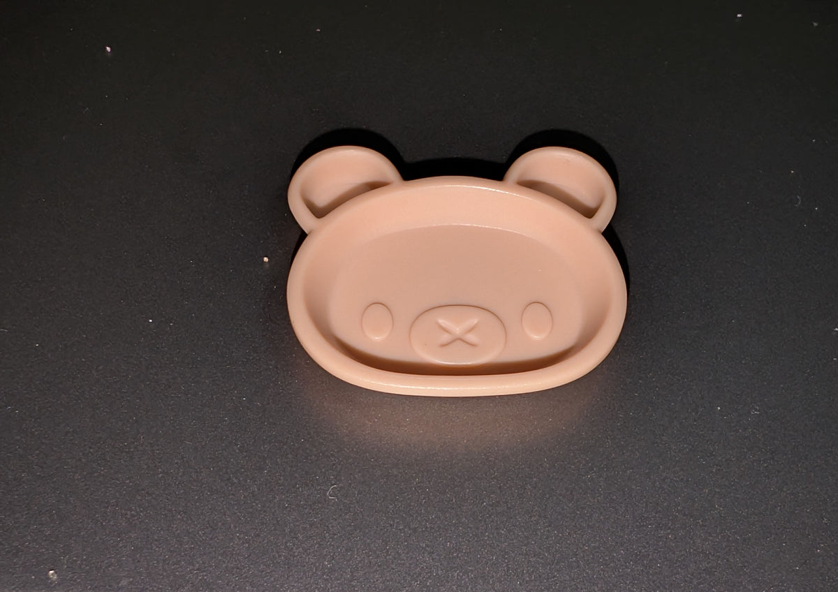 Brown bear plate
