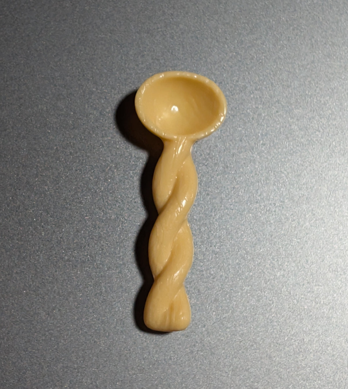 Wooden spiral spoon