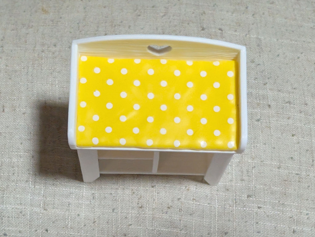 Changing table